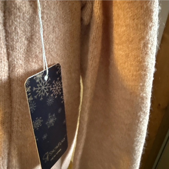 Women’s Boutique Large / XL Pink Teddy Bear Bow Sweater, Pearls, Gems, Bling NWT - Picture 9 of 10